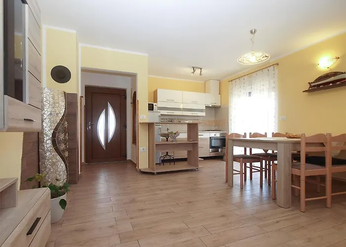 House Marino 2069 Tatil Evi *