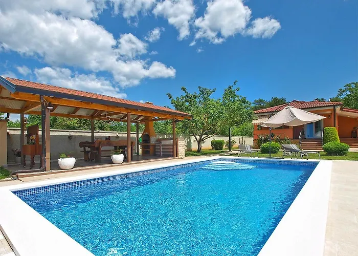 House Marino 2069 Tatil Evi Pula