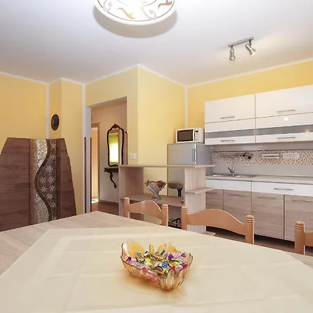 House Marino 2069 Сasa de vacaciones Pula