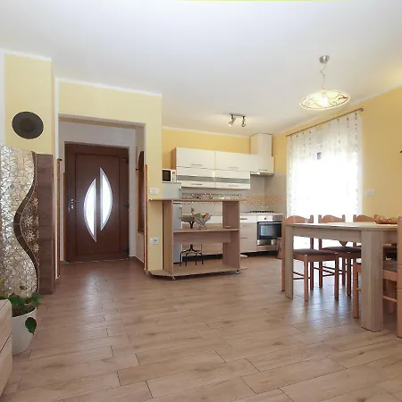 House Marino 2069 Сasa de vacaciones *